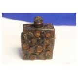 Real Tree Amber Chinese Snuff Bottle