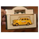 Cast Iron Small Toy Car/Truck