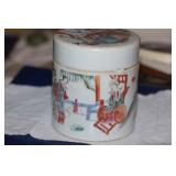 Chinese Famille Rose Porcelain Cylinder Box