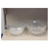 Lot of 2 Clear Bowls