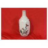 A Japanese Kutani Saki Bottle