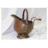 A Lion Motif Copper Container