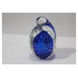 An Artglass Bird Paperweight