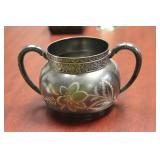 A Metal 2 Handle Cup