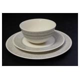 A Vera Wang Wedgwood Plate Set