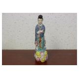 An Antique Chinese Porcelain Lady