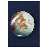 A Bavarian Pear Foliated Plate