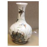 Hand painted antique Chinese Republic Period Vase