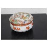 A Japanese Kutani Trinket Box