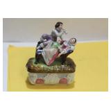 An Antique Victorian Ceramic Trinket Box