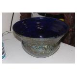Large Iridescent Art Glass Bowl