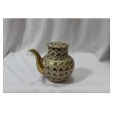 A Japanese Kutani Small Tea Pot