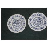Set of 2 Kensington Plates