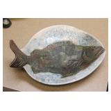 Ceramic fish plate