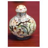 A Vintage Chinese Cloisonne Snuff Bottle