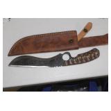 Knife with Leather Sheath