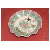 Chinese Famille Verte Foliated Bowl