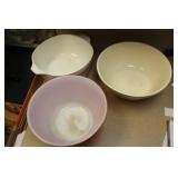 Lot of 3 Mixing Bowls