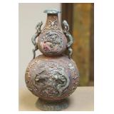 Chinese pottery gourd shape dragon vase