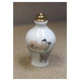 Erotica snuff bottle