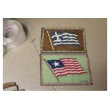 lot of 2 tobacco flags (cloth)