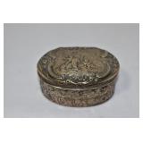 A Sterling Silver Repousse Snuff Box