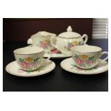 Set of 8 of W.S. George China - Romance Pattern