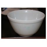 Vintage Pyrex Bowl