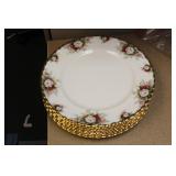 Set of 8 Royal Albert Dinner Plates