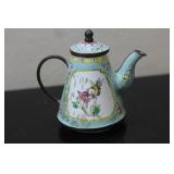 A Chinese Enamel Teapot
