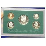 A 1994 US Mint Proof Set