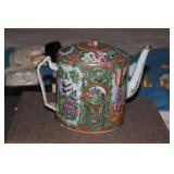 Antique Chinese Rose Medallion Teapot with Lid