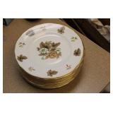Set of 13 Royal Worcester 'Dorchester' Plates