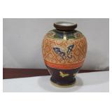 A Japanese Kutani Vase