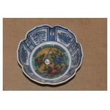 Signed Japanese Kutani Porcelain Bowl