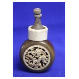 A H o r n and B o n e? Chinese Snuff Bottle