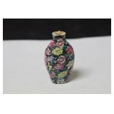 Antique/Vintage Chinese Porcelain Snuff Bottle