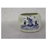 A Delft Container