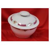 A Swaton China Taureen