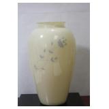 A Princess Heritage Glass Vase