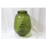 An Art Glass Green Vase