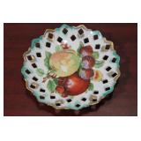 A Reticulated Fruit Plate