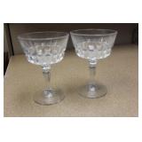 Set of 2 Glass Goblets