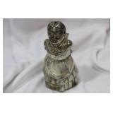 A Single Metal Salt or Pepper Shaker