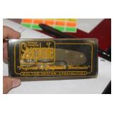 Walton Design Sharp Knife