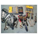 Tool Lot Stanley Nut Driver Sets, Pittsburgh Ratcheting Wrenches, Pliers & More