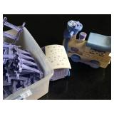 Disney Frozen 2 6-Volt Powered Train Toy, Detachable Storage Caboose & Tracks