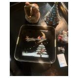 Thomas Kinkade Winter Cedar Nook Cottage Santa Ornament, Ceramic Tree Figurine