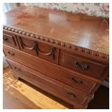 Ed Roos Co Sweetheart Cedar Chest W Mahogany Finish & Rope Trim & Drawer