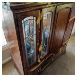 Wood China Hutch Curio Cabinet W Leaded Glass Doors & Storage Underneath